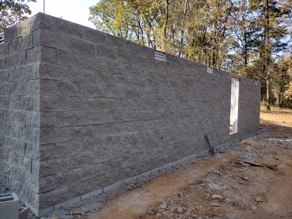 Block wall construction
